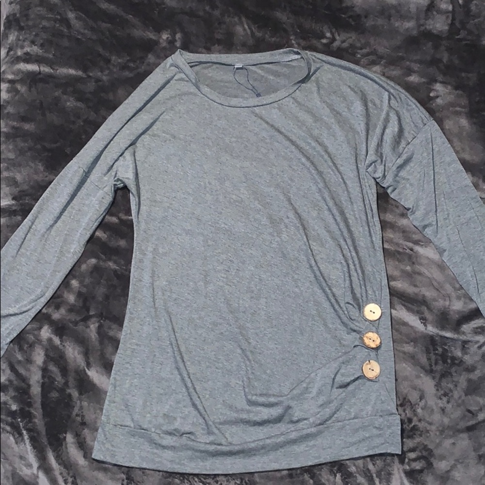 🔴Gray button side shirt